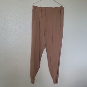 Women's Tan Pants